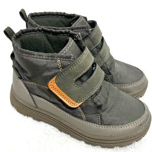 🌟 3/$25 Carters Boys Slip On Boots